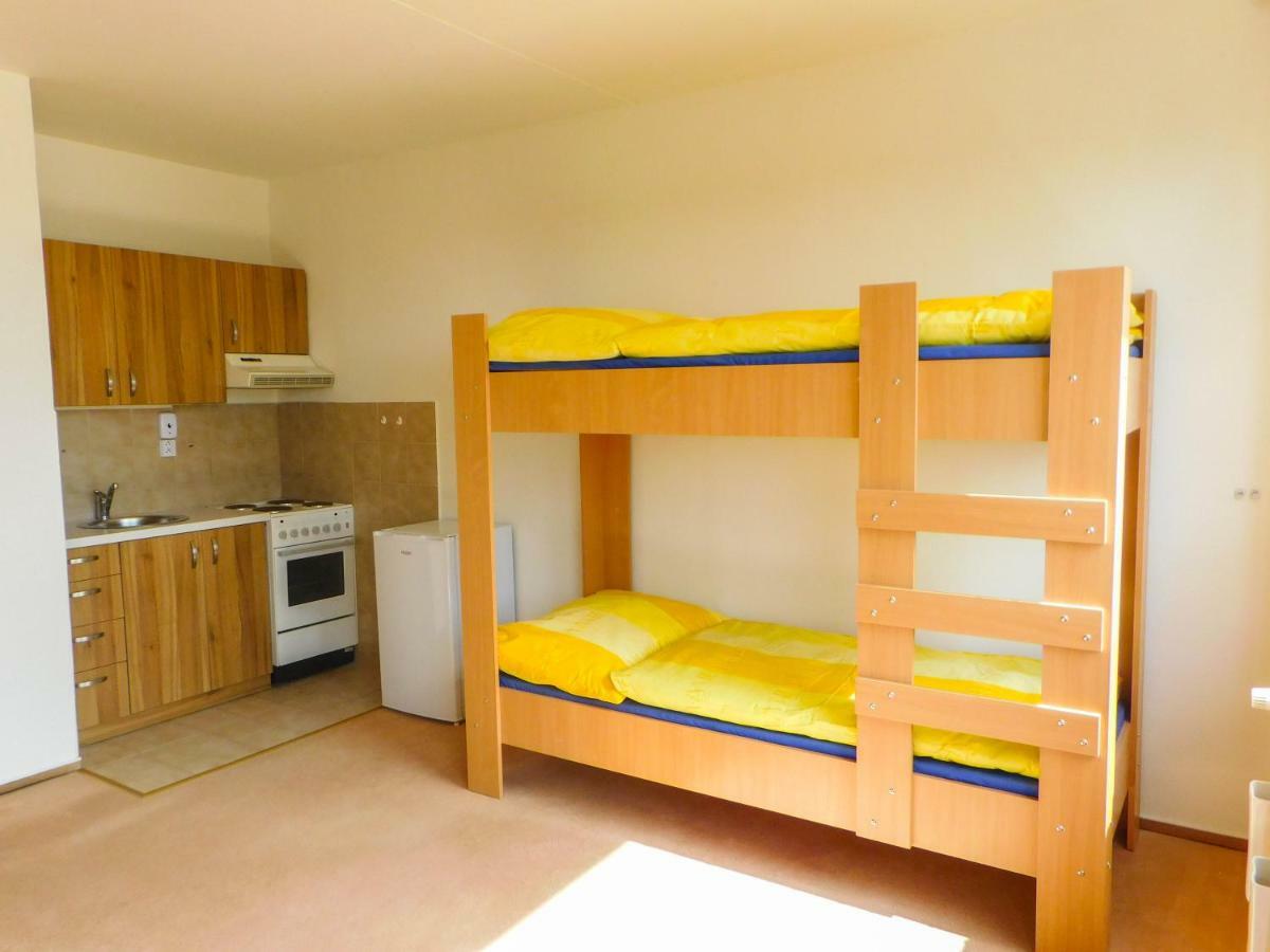 Km House Cerny Most Hostel Prague Luaran gambar