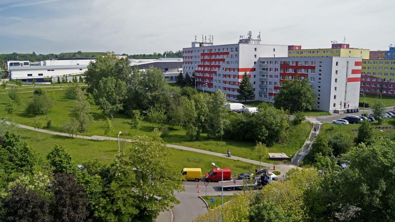 Km House Cerny Most Hostel Prague Luaran gambar