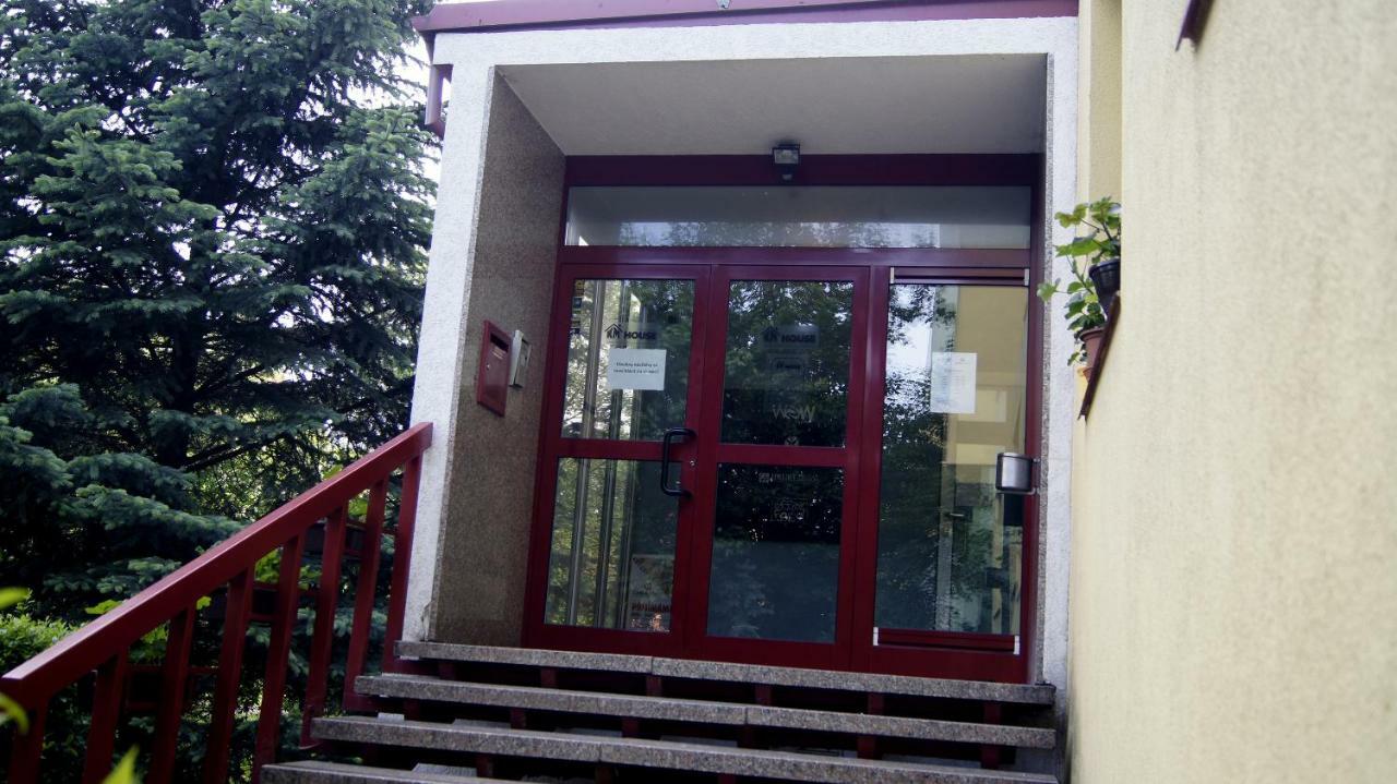 Km House Cerny Most Hostel Prague Luaran gambar