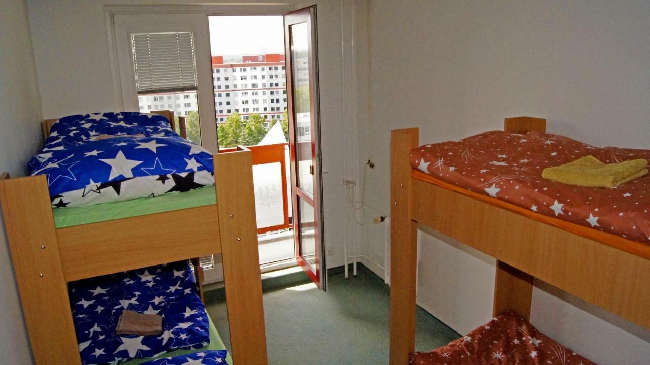 Km House Cerny Most Hostel Prague Luaran gambar